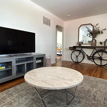 Home Sweet Idahome, Feels Like Home With All The Decor You Wish You Could Afford King Bed In Master, Fully Fenced Dog Friendly Yard, A Few Blocks From Bsu And Downtown Boise, Your Perfect Stay! 外观 照片